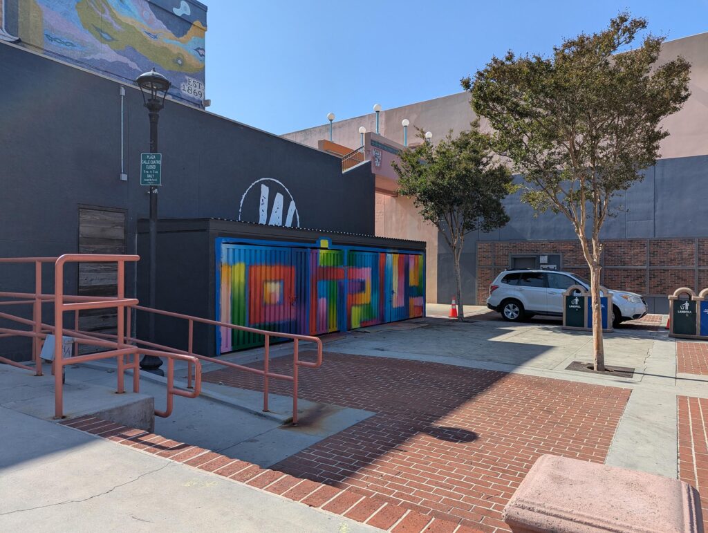 Hillel Smith Shalom mural in Santa Ana at the Jewish Street Art Festival